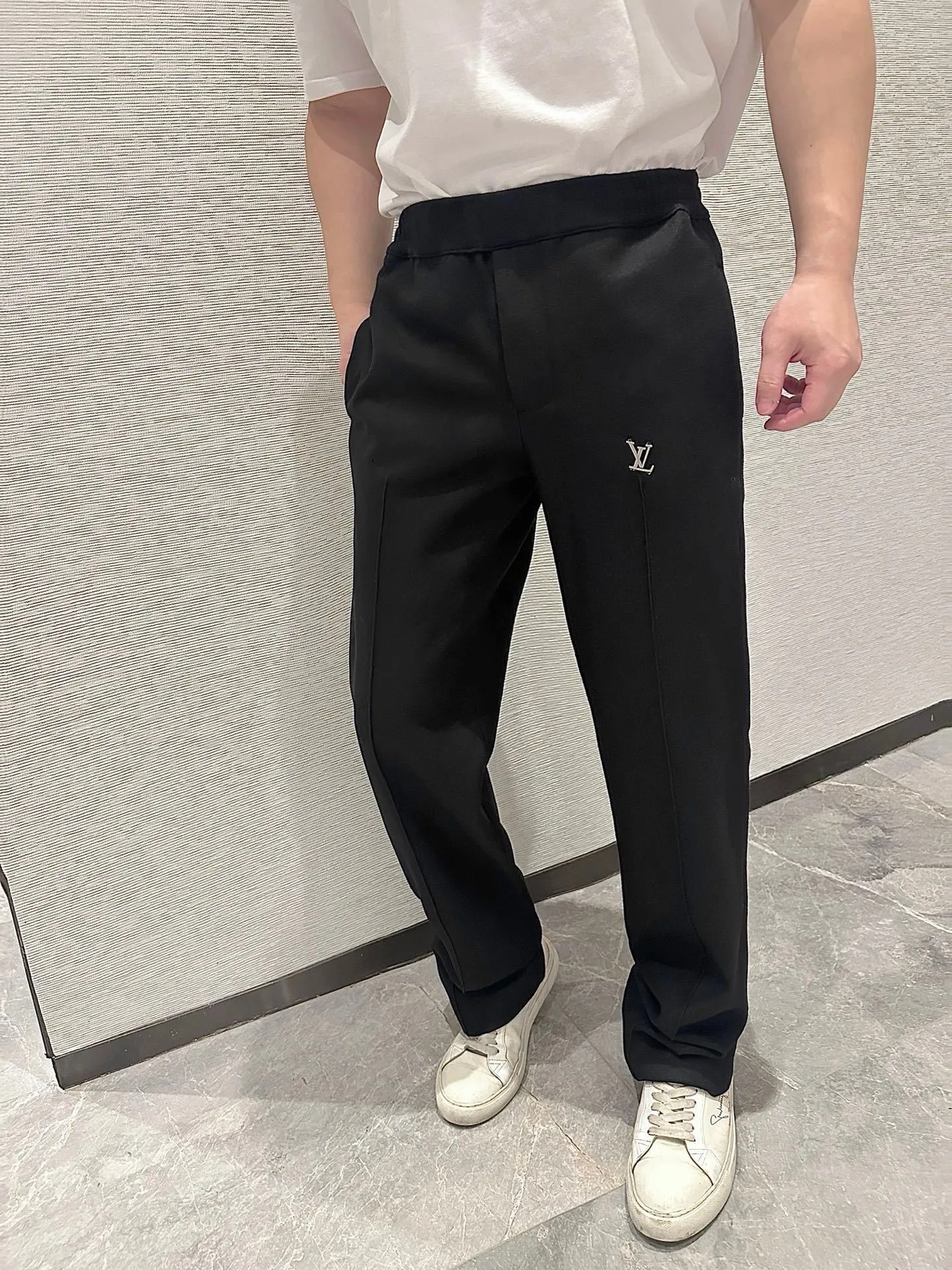 Louis Vuitton/Louis Vuitton 25Fw metal logo suit trousers